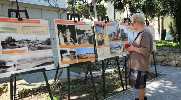 the-exhibition-«chersonesos-in-the-lens-of-the-xx-century»-was-presented:-the-exhibition-includes-photos-taken-in-the-last-century