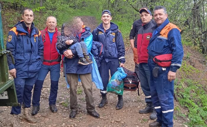 over-the-past-day,-«krym-spas»-twice-provided-assistance-to-victims-in-the-mountain-forest-area