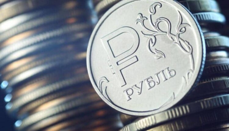 one-ruble.-such-an-annual-payment-for-land-lease-is-offered-to-investors-in-crimea