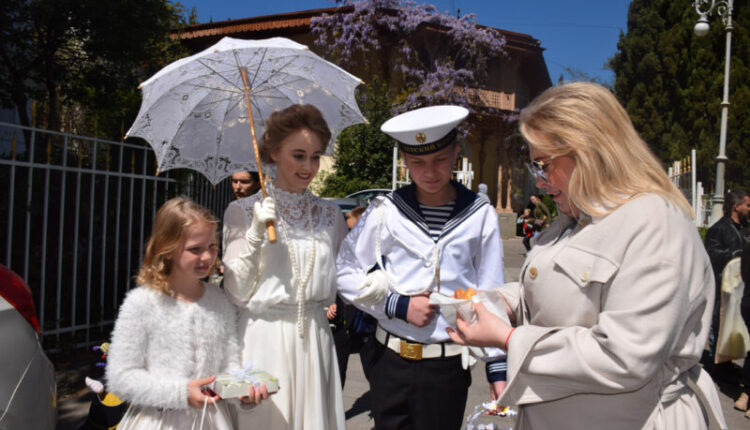 a-charity-event-«white-flower»-was-held-in-yalta-livadia