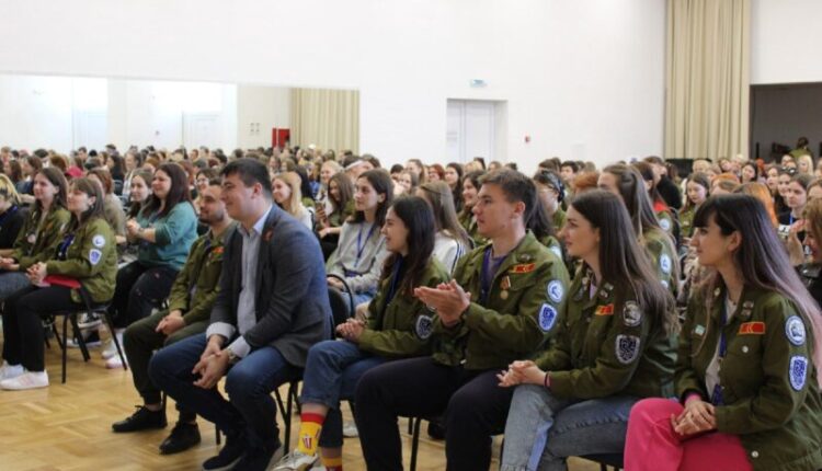 two-hundred-crimean-students-will-be-trained-at-the-school-of-labor-detachments