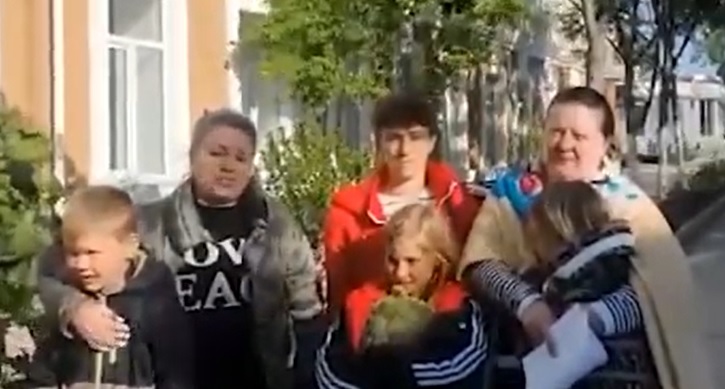 in-feodosia,-the-police-found-and-returned-home-the-missing-children