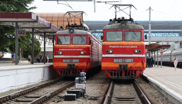 new-routes-—-crimean-railway-switched-to-the-summer-version-of-the-train-schedule