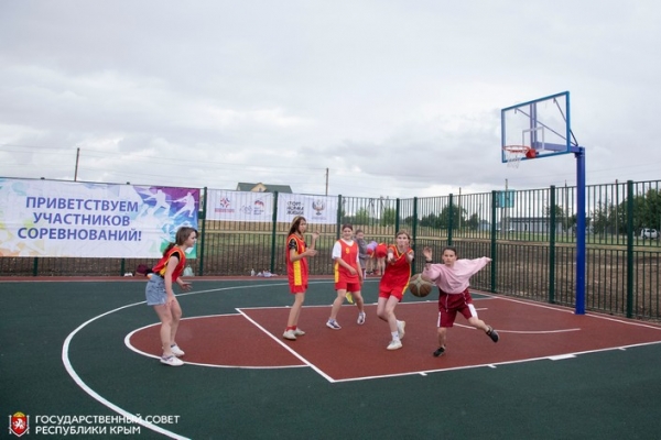 in-the-crimean-regional-center-—-krasnogvardeisky-opened-a-new-sports-and-recreation-complex