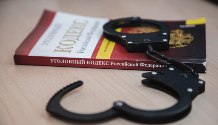in-sevastopol,-criminal-investigation-officers-detained-a-suspect-in-a-robbery-attack-on-a-taxi-driver