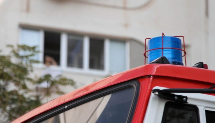 a-child-was-rescued-from-a-fire-in-sevastopol