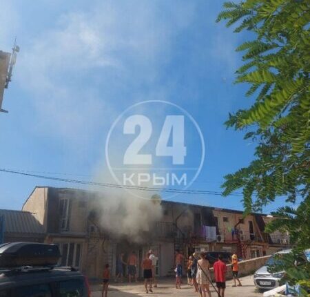 fire-in-the-resort-nikolaevka:-hotel-rooms-were-burning-…-in-the-boathouse