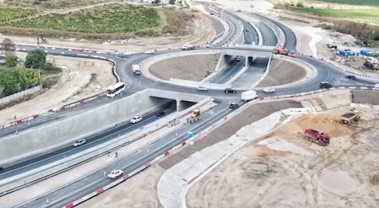 on-the-yalta-ring-completed-the-second-phase-of-the-construction-of-the-interchange