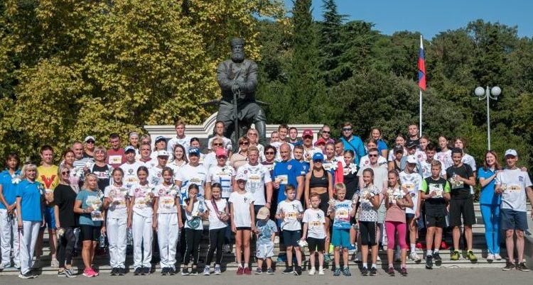 sunday-to-good-use.-yalta-has-become-an-active-participant-in-the-ii-stage-of-the-charity-run-«we-are-for-running»