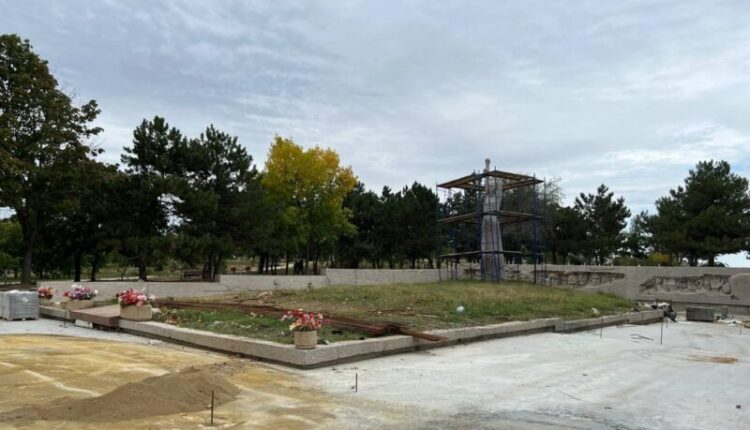 overhaul-of-the-memorial-«grieving-mother»-continues-in-simferopol
