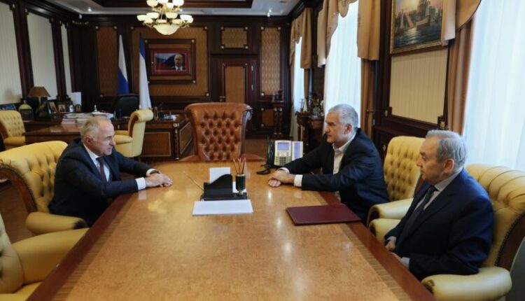 the-head-of-crimea-met-with-the-first-deputy-prime-minister-of-abkhazia