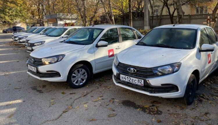 crimean-medical-organizations-received-49-new-cars