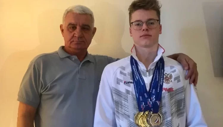 anton-pogrebnyak-from-simferopol-took-five-medals-at-the-all-russian-swimming-competitions