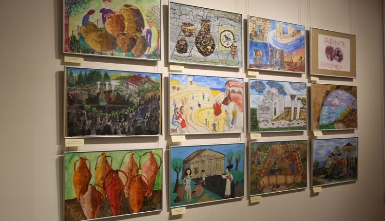 festive-exhibition-of-young-masters-opened-in-chersonese