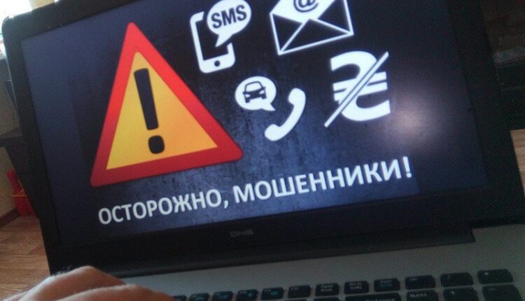 alas,-but:-gullible-sevastopol-residents-«play-into-the-hands»-of-remote-scammers
