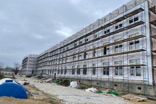 construction-of-a-school-for-600-students-continues-in-the-crimean-village-of-ukromnoye