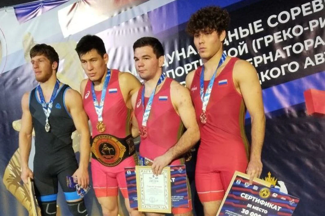 classic-wrestler-adam-abdulaev-from-alushta-–-silver-medalist-of-international-competitions