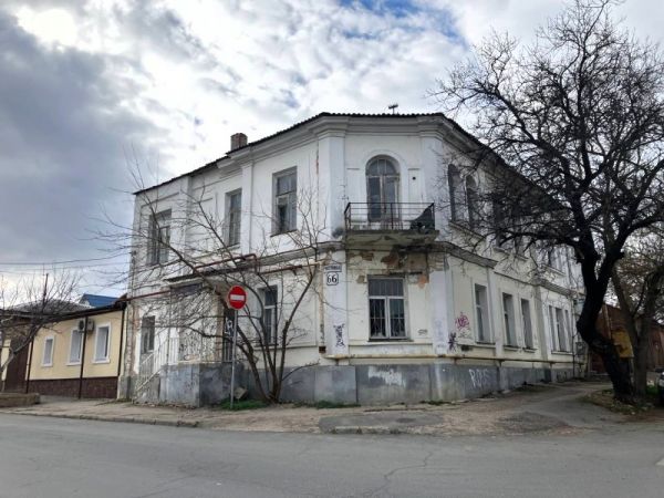 in-sevastopol,-the-building-of-the-former-kozhwednspaner-will-be-demolished-—-for-the-sake-of-laying-a-car-tunnel