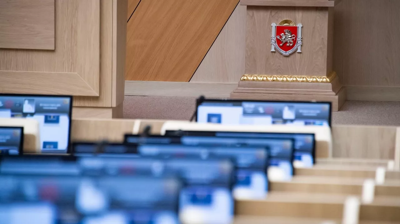 crimea-is-proposed-to-prohibit-the-public-performance-of-the-works-of-foreign-agents